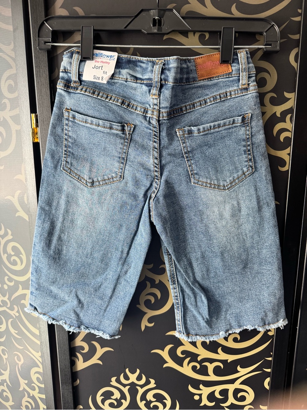 Wallflower Patchwork Light and Dark Blue Denim Jorts - Picture 3 of 4